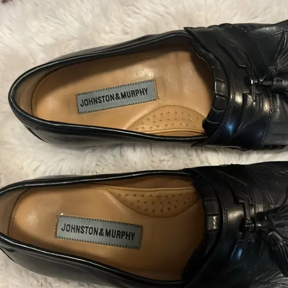Johnston &amp; Murphy Men’s Black Leather Loafer Slip On Tassel Dress Shoes  Sz 9