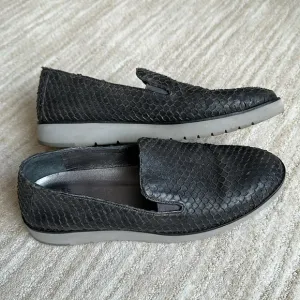 Johnston &amp; Murphy Shoes Johnston &amp; Murphy Penelope Loafer Gray Black Size 10