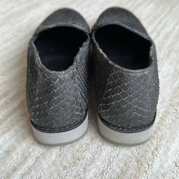 Johnston &amp; Murphy Shoes Johnston &amp; Murphy Penelope Loafer Gray Black Size 10