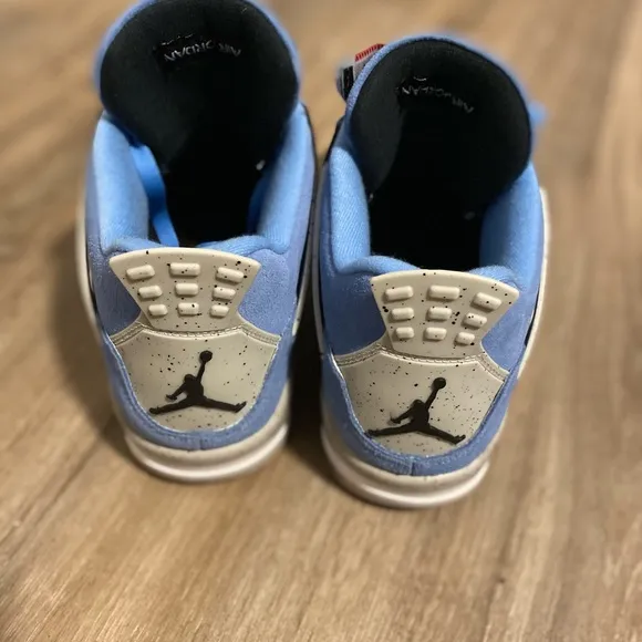 Jordan Blue and Black Sneakers with Air Cushioning
