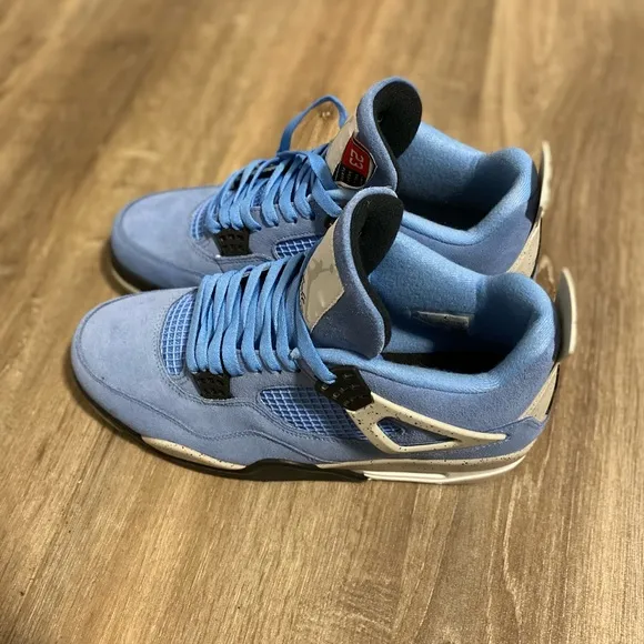 Jordan Blue and Black Sneakers with Air Cushioning