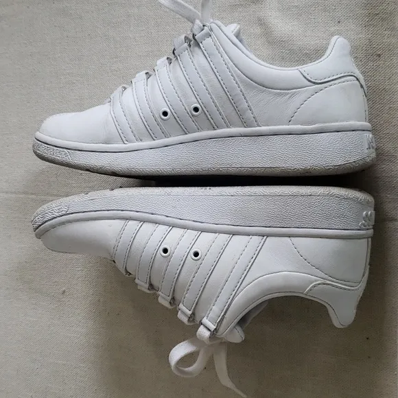 K-Swiss Classic Court Shoes WOMENS 6 Leather Kayswiss Pickleball Tennis Sporty