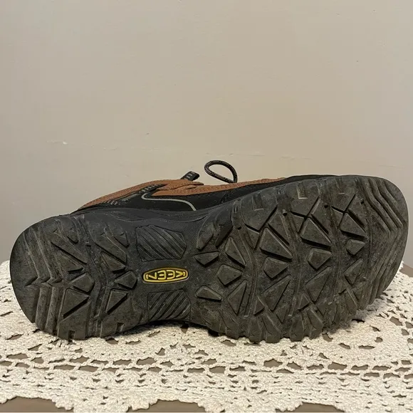 Keen Men's Brown and Black Hiking/Work Shoes