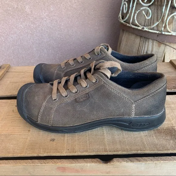 Keen Reisen Oxford Lace-Up Hiking Shoes