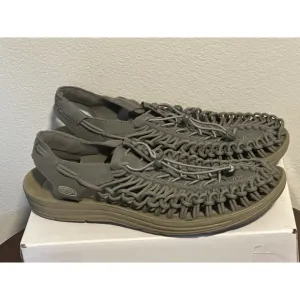 KEEN Sandals Men's Uneek Brindle Olive Trail Hiking Bungee Shoes 1018676 Size 13