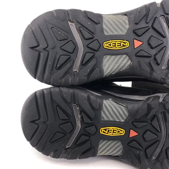 Keen Targhee III Black Leather Hiking Shoes 13