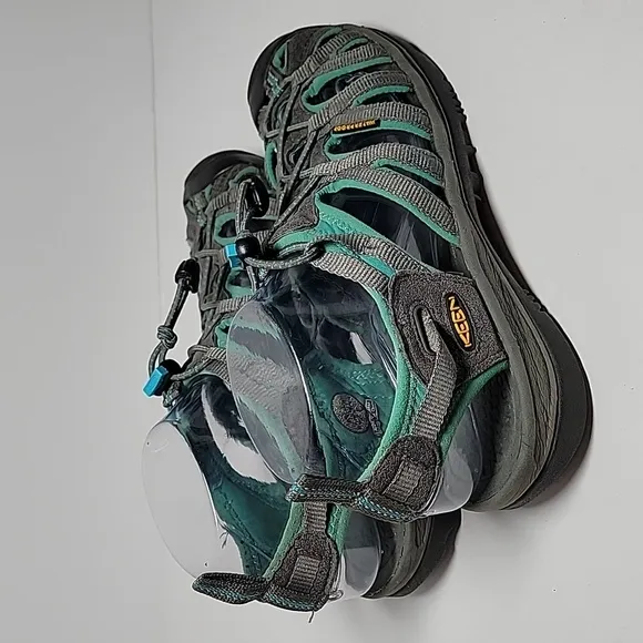 Keen Whisper Sandals Waterproof Water Sports Shoes Hiking Comfort Gray Green 8