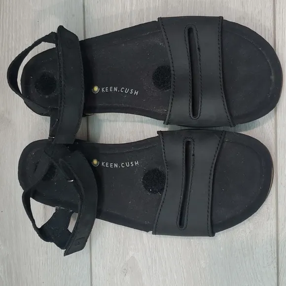 Keen Womens Ana Cortez Leather Hook&amp;loop Straps Sandals shoes sz 5.5