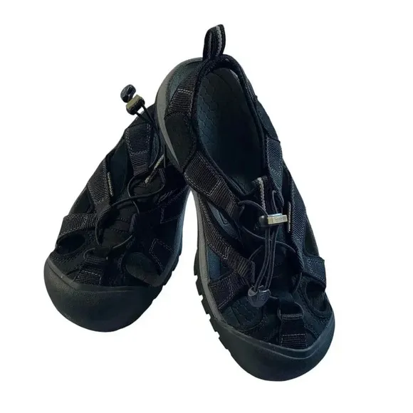 Keen Women’s Hiking Gorpcore Sandals Black WaterTrail Shoes Mesh Elastic 8.5
