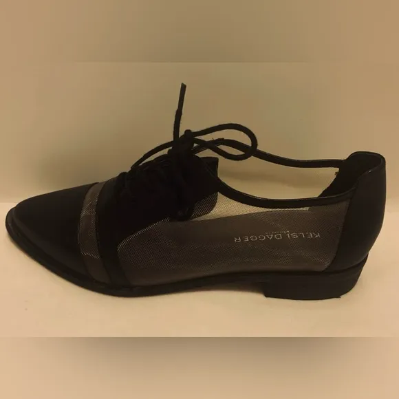 Kelsi Dagger Never Worn Shoes