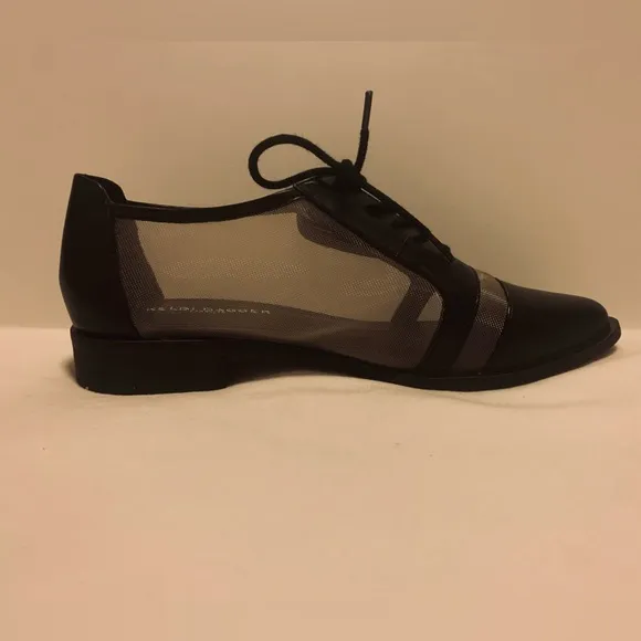 Kelsi Dagger Never Worn Shoes