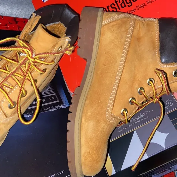 Kids size 2 classic style Timberlands great condition maybe worn 5-6 times