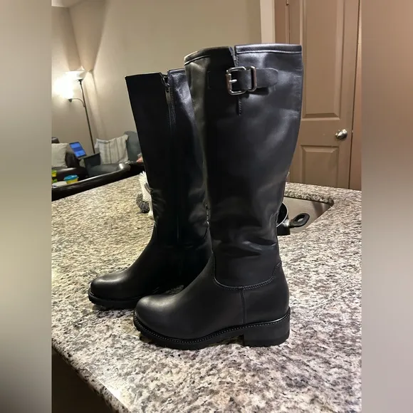 La Canadienne Carey Leather Boots