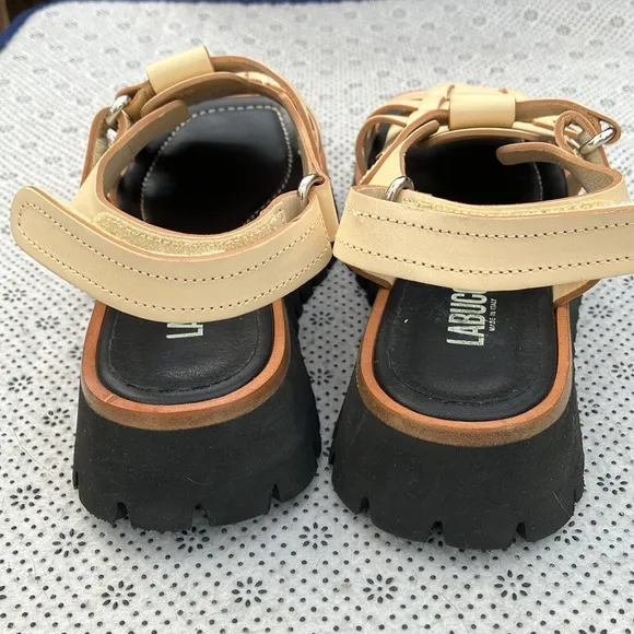 Labucq Italian Cream Boomer Sandals Size 39 Italy / 9 US