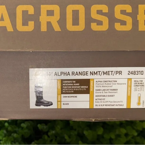 LaCrosse Men's Black and Gray Boots