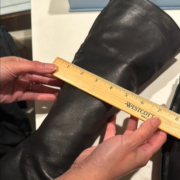 🪩Lanvin Elegant Black Knee-High Women's Boots