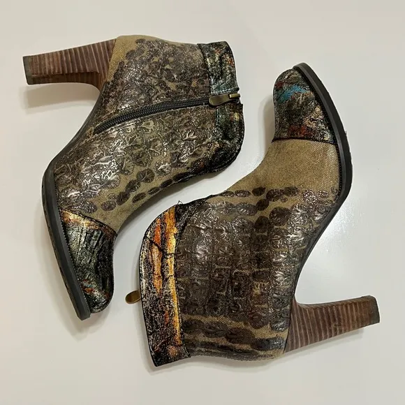L'Artiste by Spring Step Eleni Ankle Boot MultiColor Artistic Leather 37 (6.5)