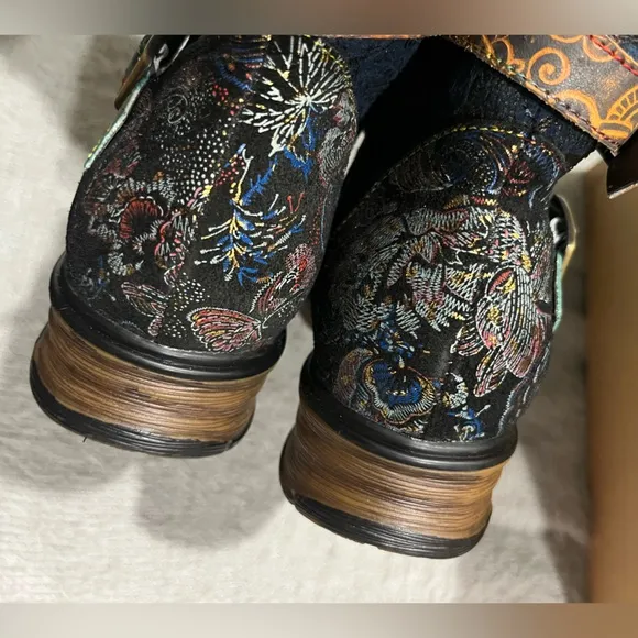 L'ARTISTE BY SPRING STEP Success Navy Boots