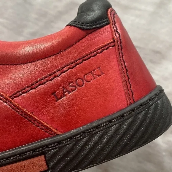 Lasocki Leather Lace up Shoes Sneakers for Men size 9 Red Black Color NEW NO BOX