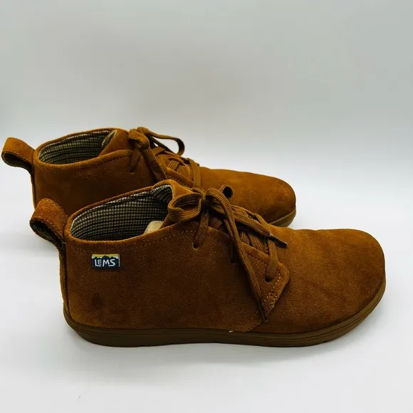 Lem’s Unisex Brown Suede Chukka Boots Men’s Size 10.5 or Women’s 12