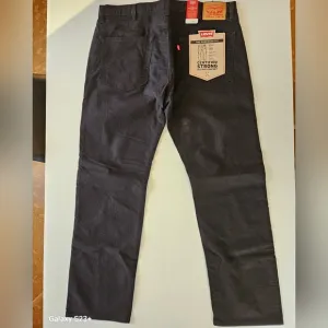 LEVI'S workwear fit denim jeans!