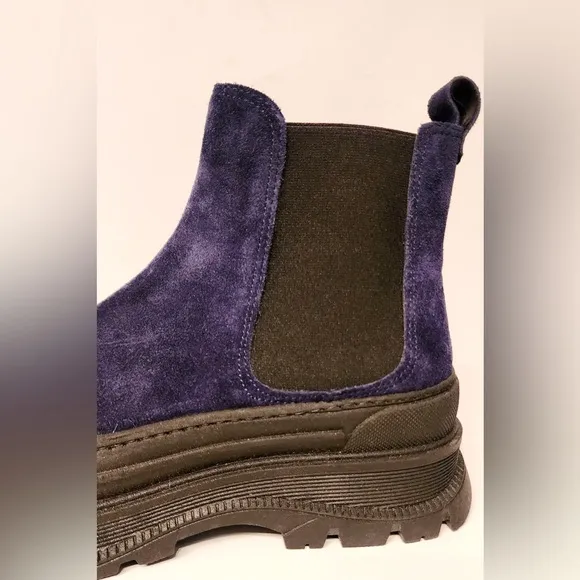 LIFE Women's Italian Blue &amp; Black Suede Platform ChelseaBoots Size 6.5 /37