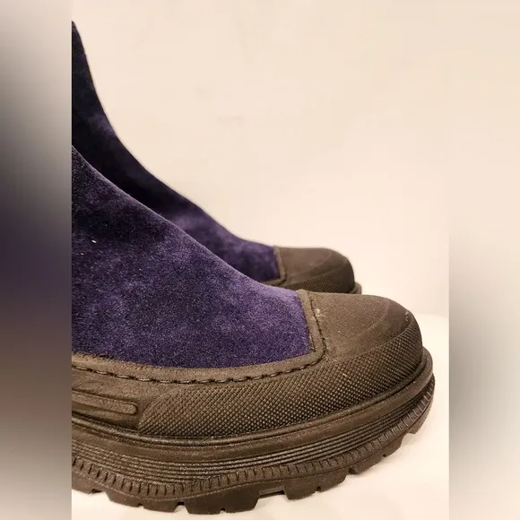 LIFE Women's Italian Blue &amp; Black Suede Platform ChelseaBoots Size 6.5 /37