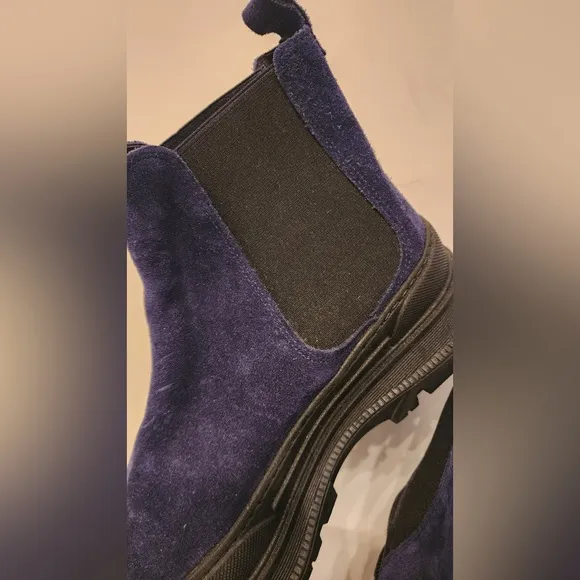 LIFE Women's Italian Blue &amp; Black Suede Platform ChelseaBoots Size 6.5 /37