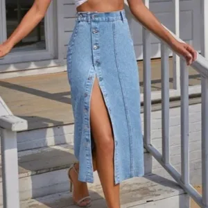 Light Denim Button Detailed Pencil Skirt