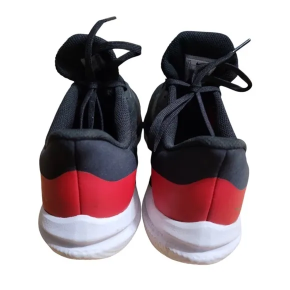 Like-New/EUC Nike Air WINFLO 9 Black/Red Sneakers DD6203-003 Men’s Size 11.5