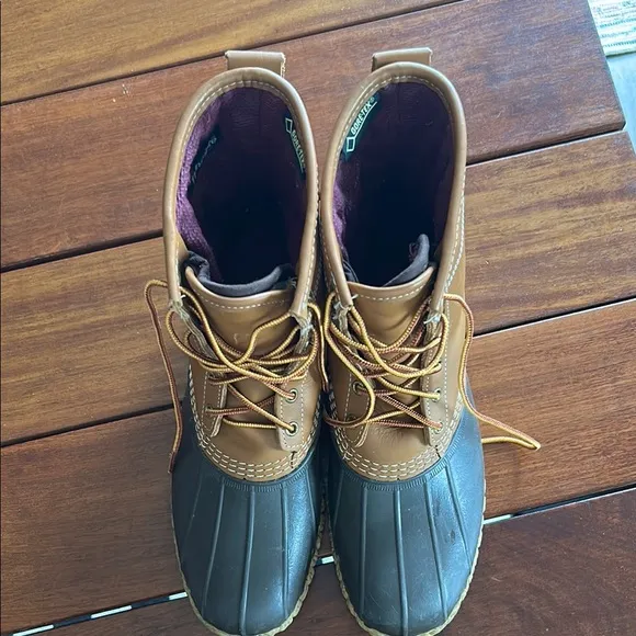 LL Bean Duck Boots | Thinsulate Gortex NWOT 10 retails for $250