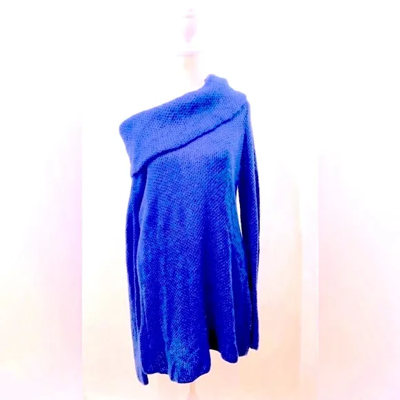 Long Mohair Ann Taylor- blue/purpe cowl neck soft and cozy long sweater..Size M.