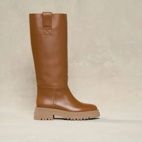M. Gemi The Nicoletta Boot 38 Cognac Women's Tan Knee-High Boots