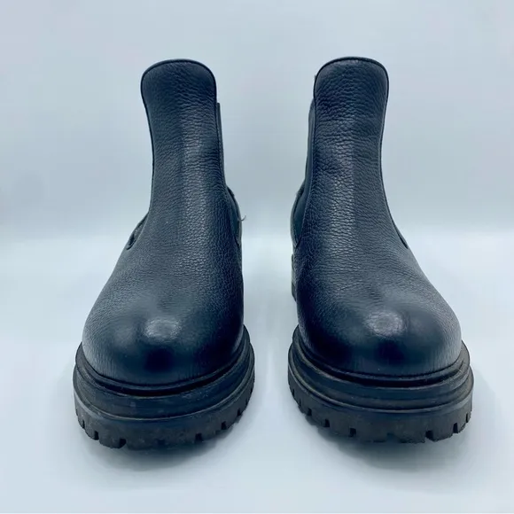 M. GEMI The Noemi Black Leather Chelsea Boot Size 40.5 / US 9.5
