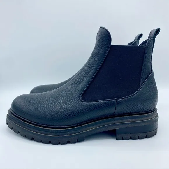M. GEMI The Noemi Black Leather Chelsea Boot Size 40.5 / US 9.5