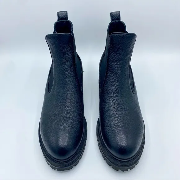 M. GEMI The Noemi Black Leather Chelsea Boot Size 40.5 / US 9.5