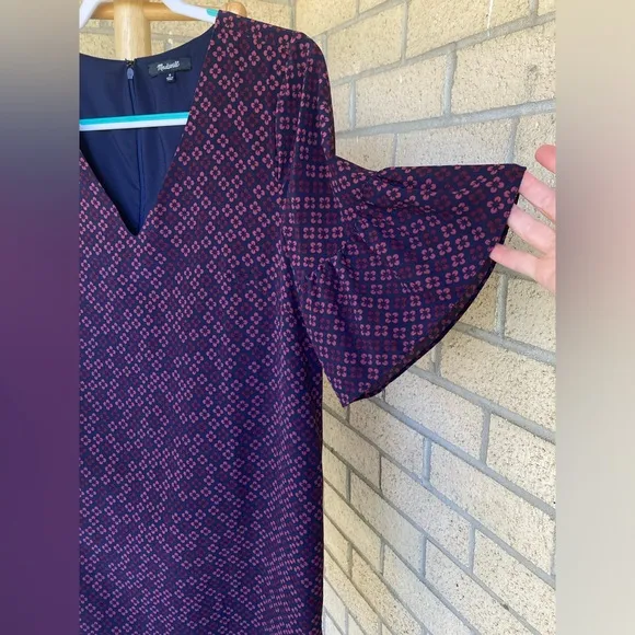 Madewell 100% Silk Floral Painted Clover Ruffle Bell Sleeve Dress