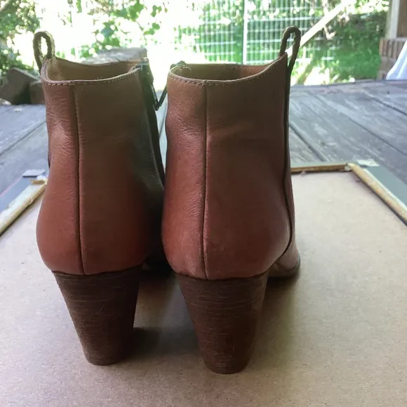 Madewell academia made in Italy Brown Leather Ankle Boots, size 10