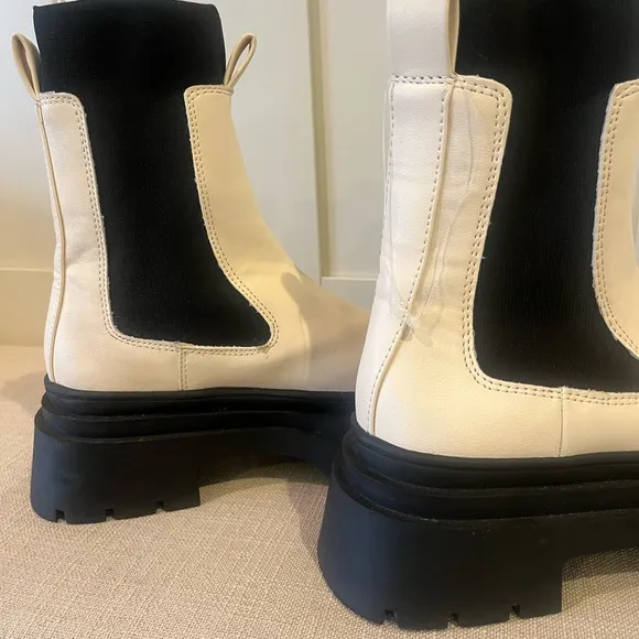 MANGO WOMEN’S TRACK SOLE Black &amp; White/Ivory Sock Boots Sz37/7