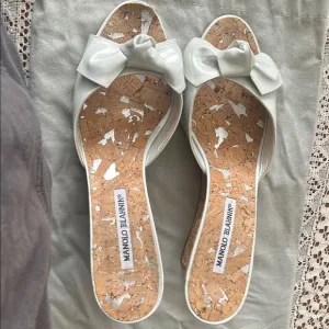 Manolo Blahnik White Bow Slide Sandals