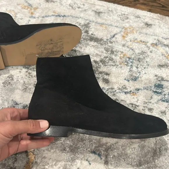 Mansur Gavriel suede leather shearling lined women ankle booties in black size 5