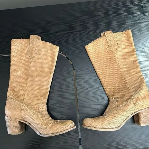Matisse Women’s Promise Camel Brown Leather Pull On Textured Mid-Calf Boot, 9