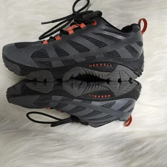 Merrell Mens Moab Edge 2 Trail Hiking Shoes sz 7W  Monument Gray Low Boot