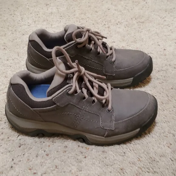 Merrell Trekker Boots trail  hiking shoes