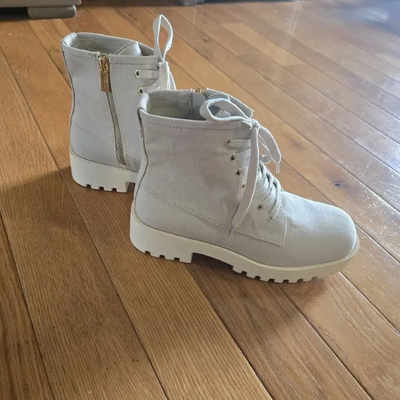 Michael Kors Jax Boots