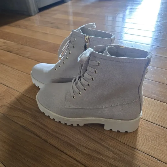 Michael Kors Jax Boots