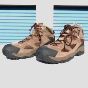 Mid Hiking &amp; Outdoor Ankle Boots . Size: 11 . Coremic Ridge . Columbia