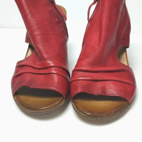 Miz Mooz Mindy Leather Heels Red Size 40