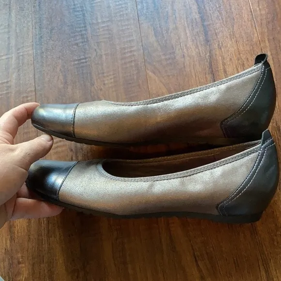Munro metallic slip on shoes size 8.5