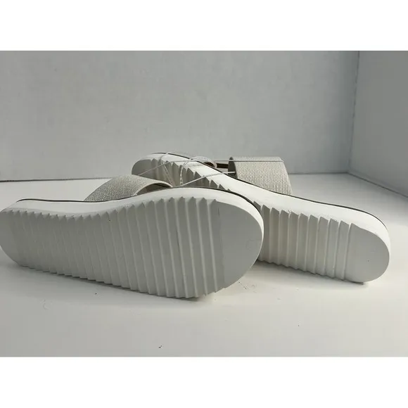 New Aldo Off White/Cream W Gold Accent Women's Shoes Size 8.5